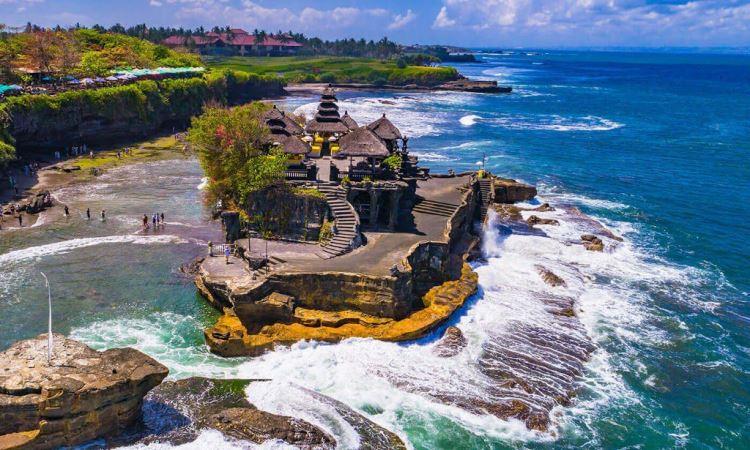 5 Pura Eksotis di Bali yang Unik & Memukau